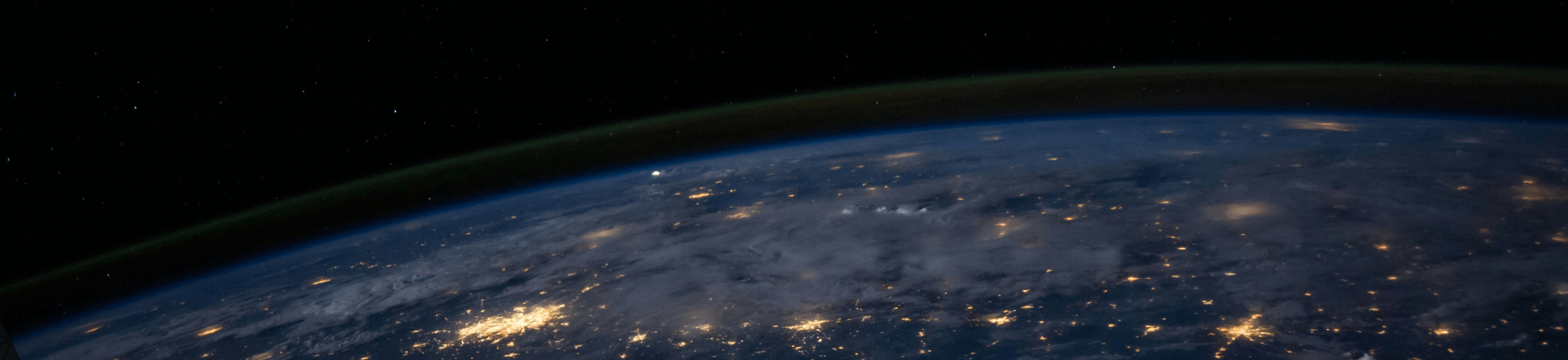 跨越框架,定义保险新生态